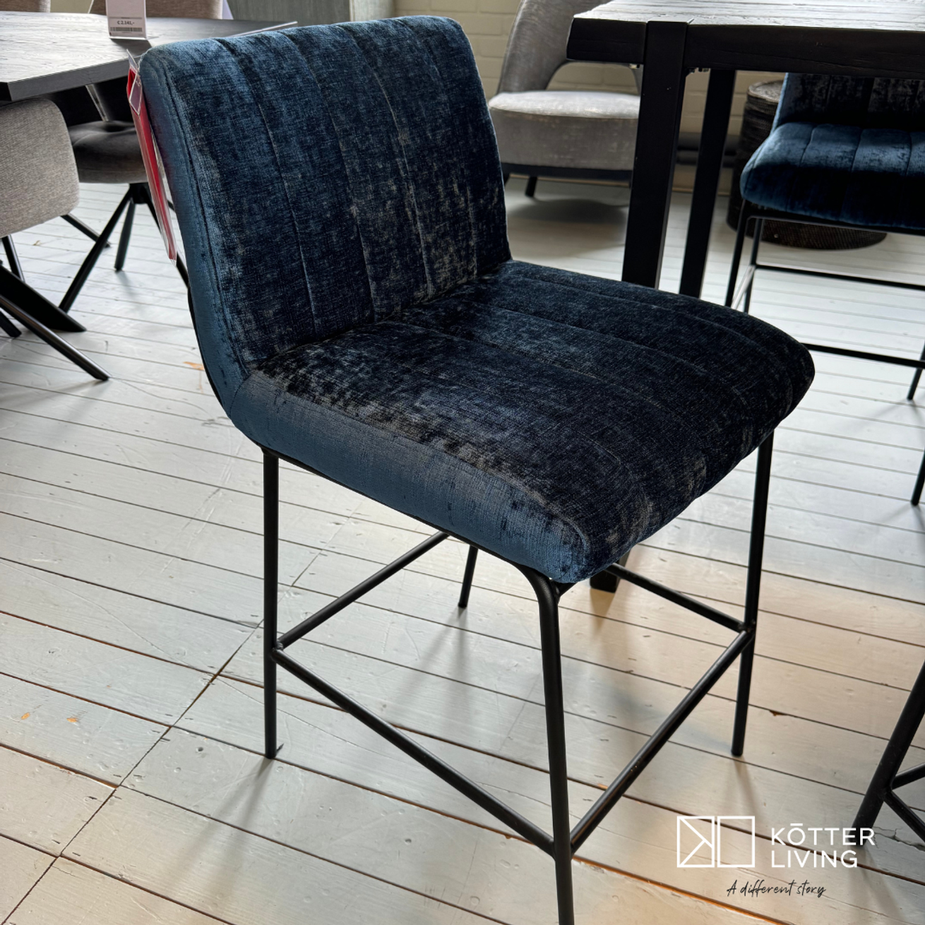 Elio barkruk showmodel