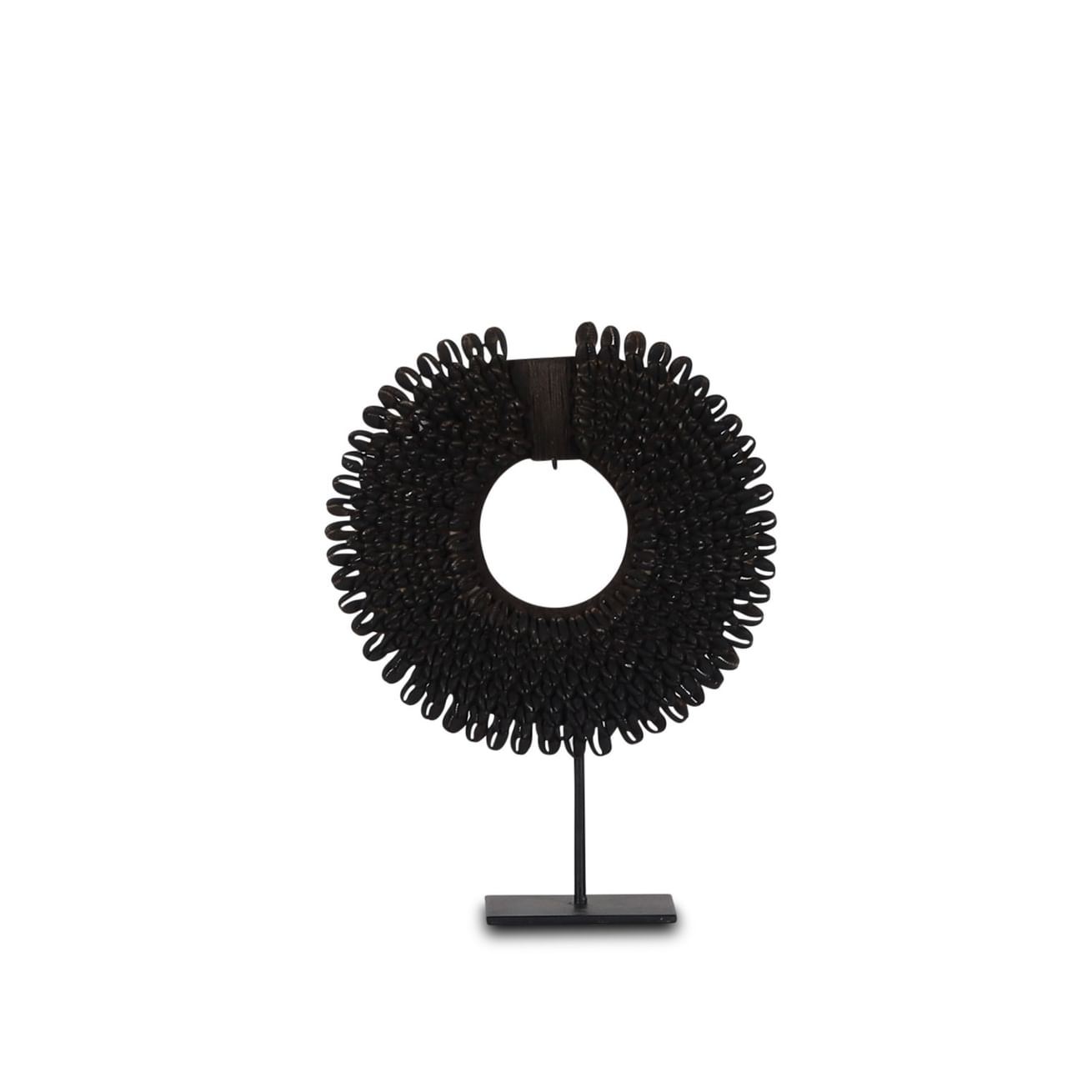 Papua necklace on stand black kecil 20 cm