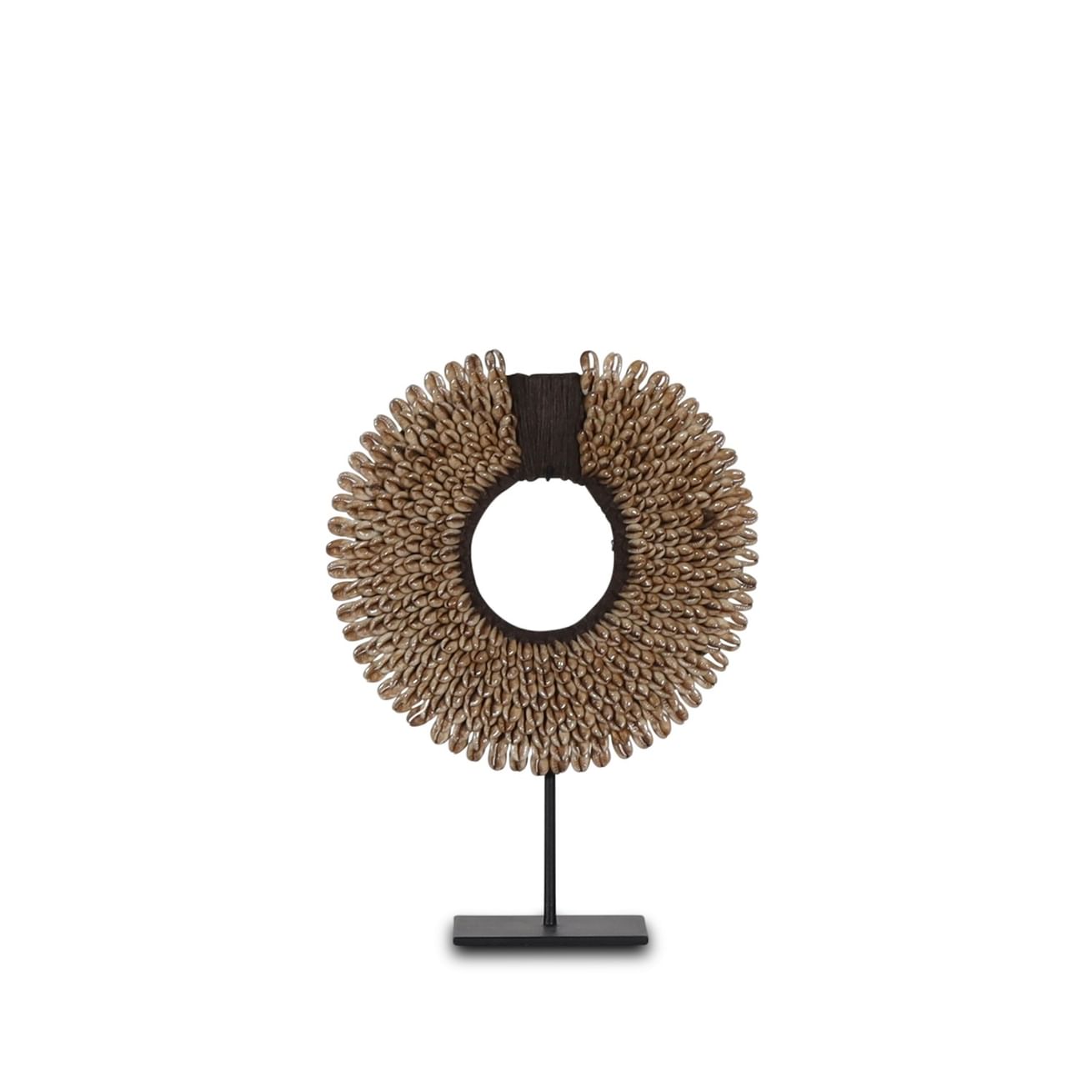 Papua necklace on stand brown kecil 20 cm