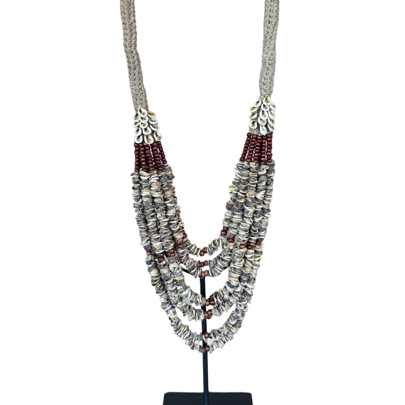 Gorari shell necklace light colour with brown