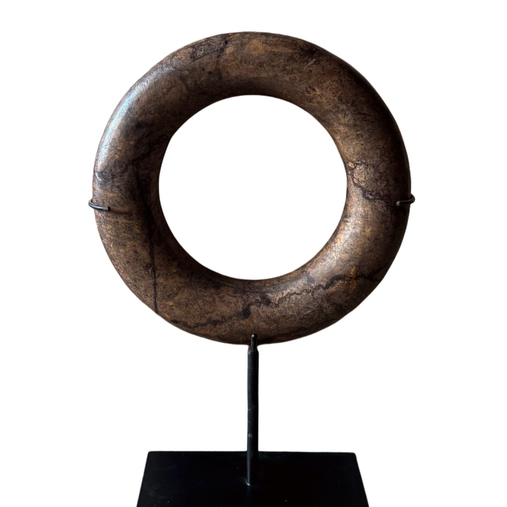 Mbang marble ring on stand kecil 20 cm