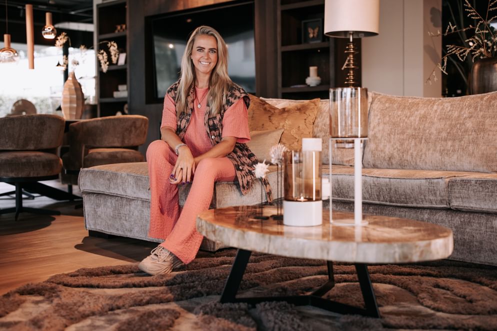 Cigaru coffeetable petrified wood Sangat