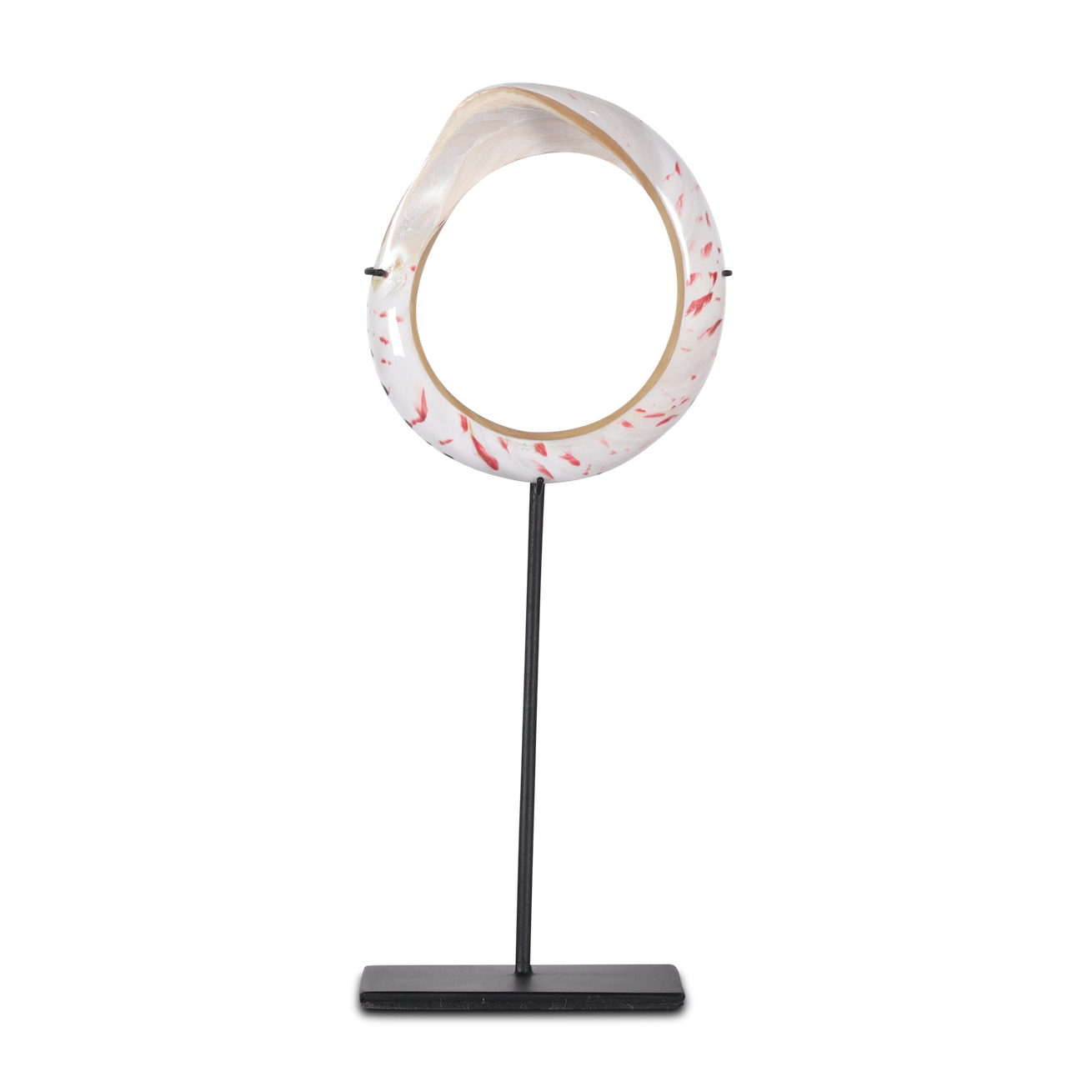 Simau bracelet on stand low
