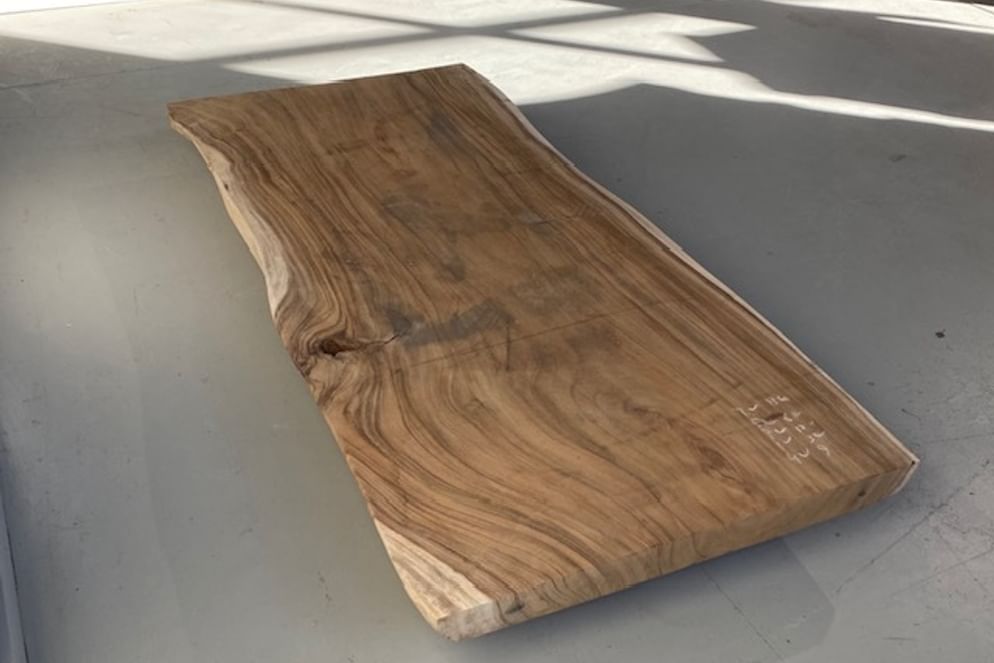 Suar blad 210x100/100x9 cm