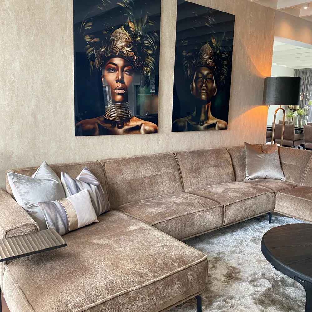 Entdecke einen warmen Wohnstil von innen