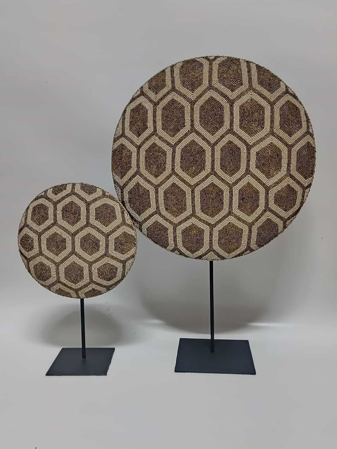 Bimoni ornament on stand kecil 30 cm