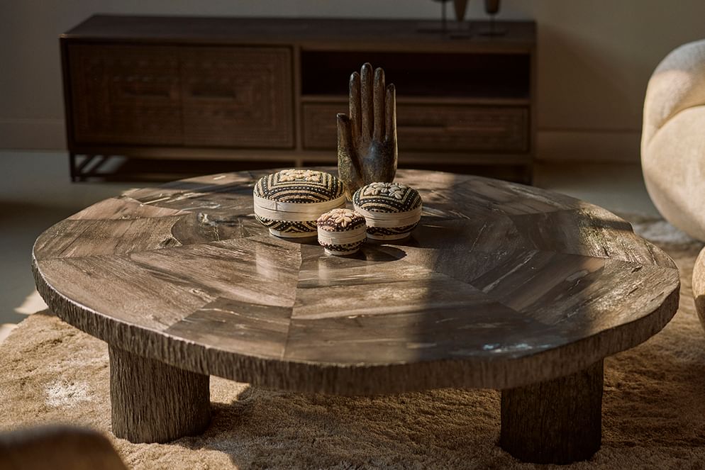 Manipa salontafel versteend hout 120x140 cm donkere kleur