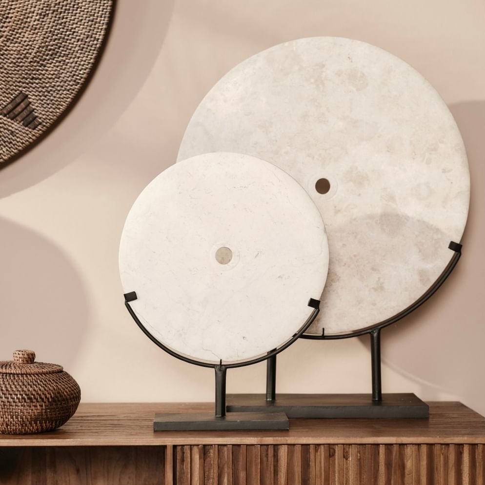 Rawi marble disc on stand sedang (40 cm)