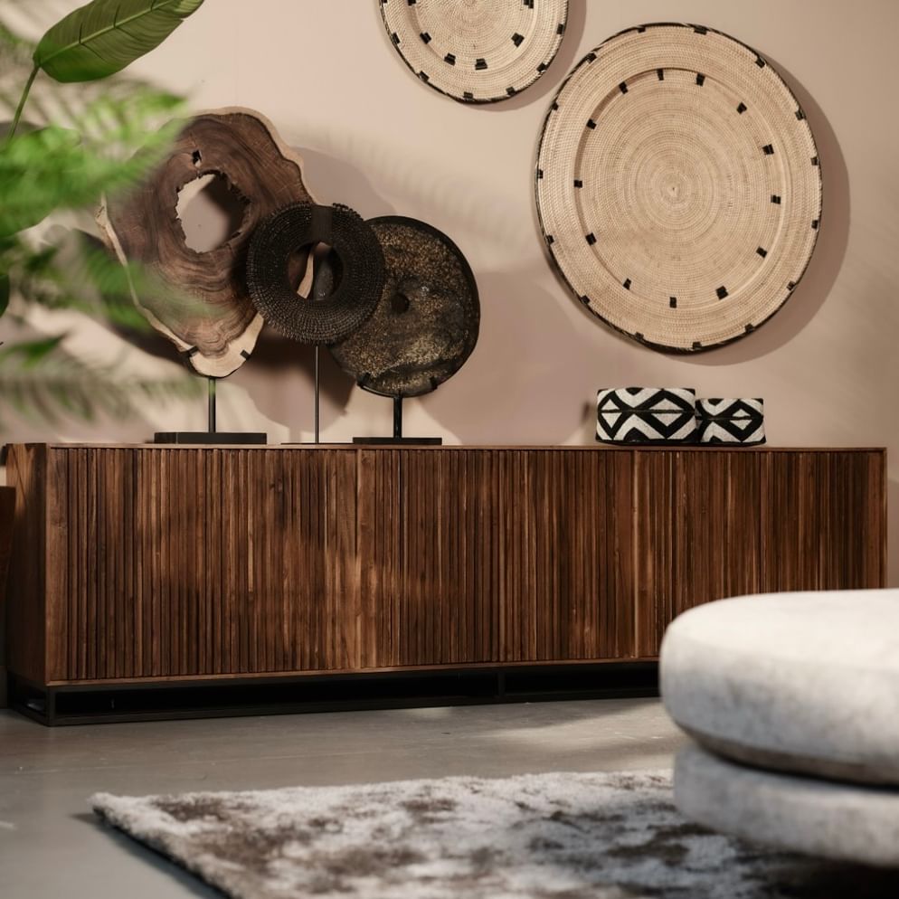 Cikuya besar sideboard 6-doors