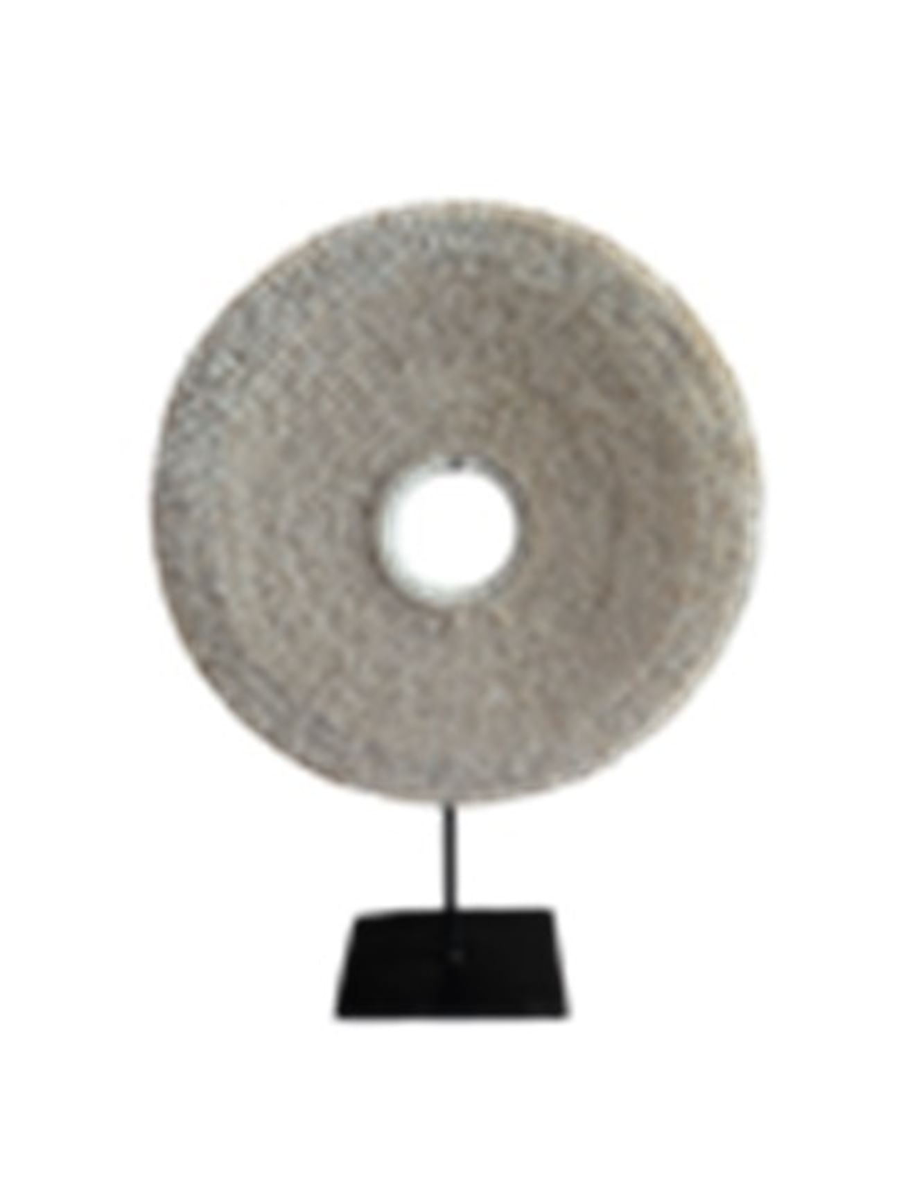 Papua full shell necklace on stand natural besar 40 cm