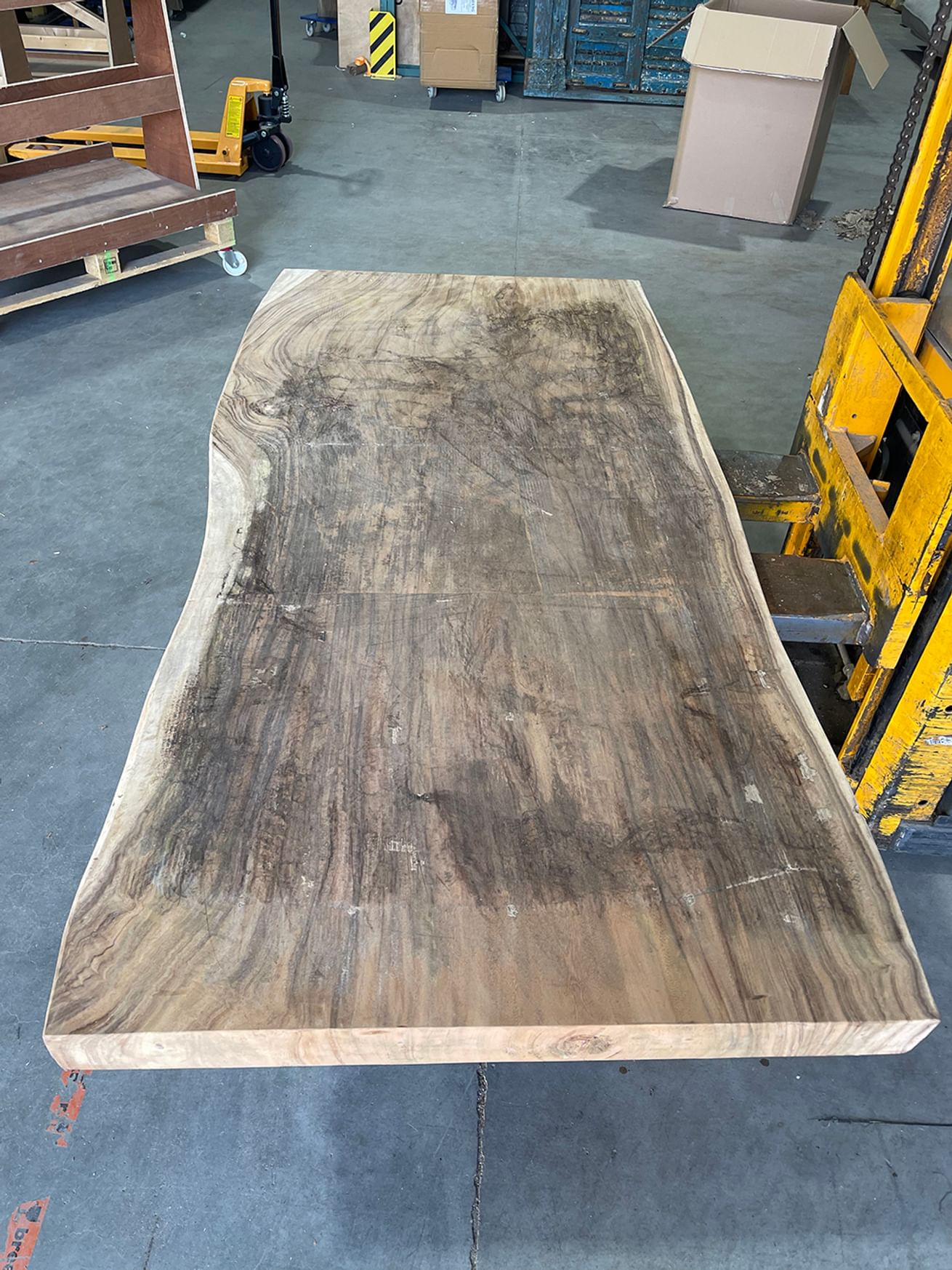 Suar Baumstammtisch 210x98/98x8 cm