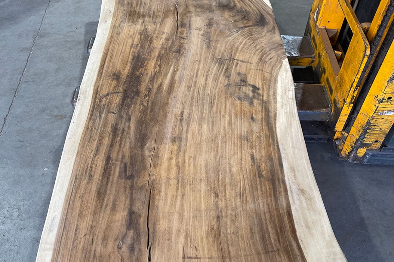 Suar Baumstammtisch 200x94/84x8 cm