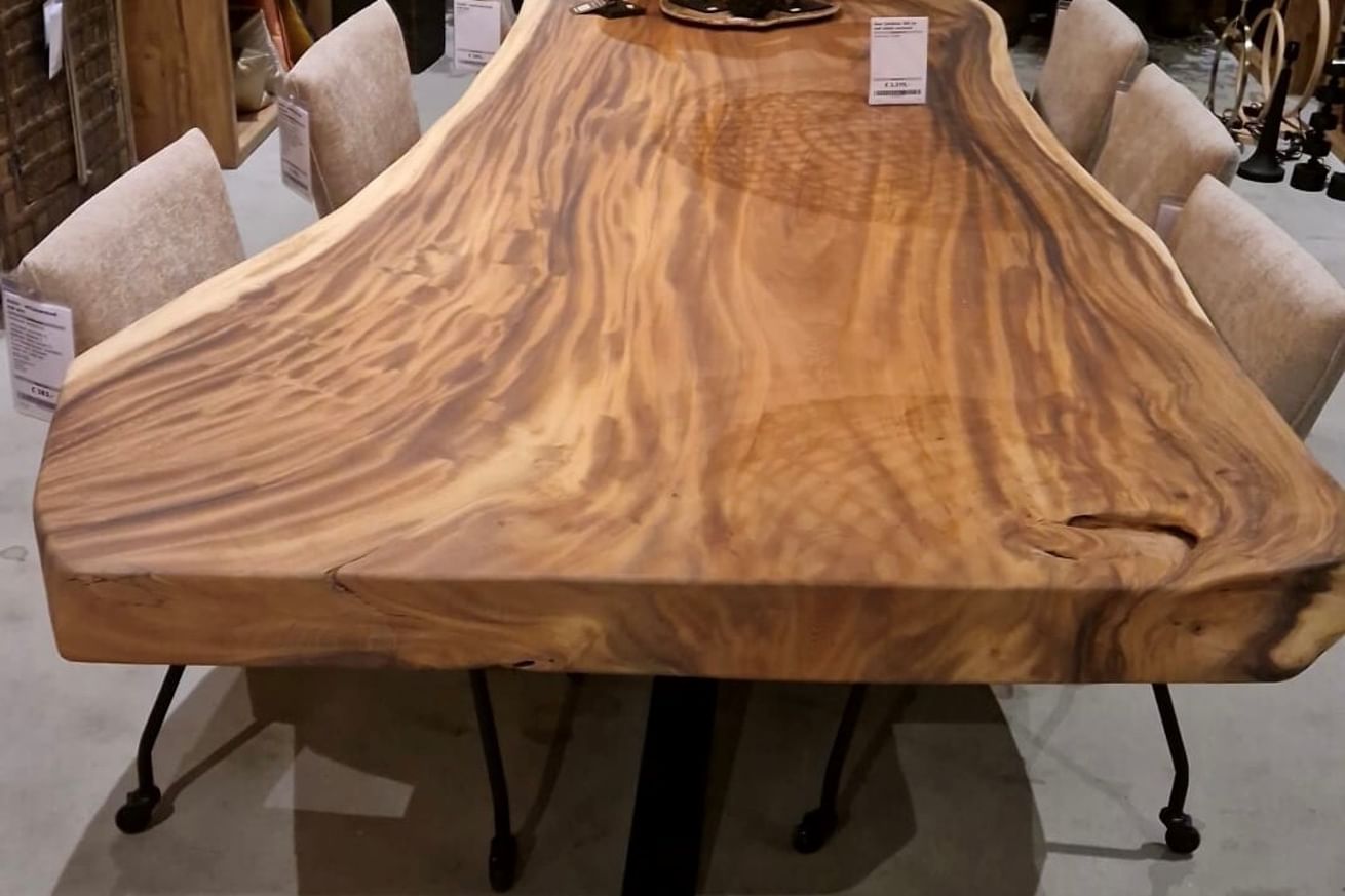 Suar tafelblad 300 cm met stalen spinpoot